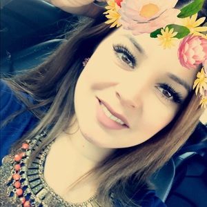 Meet your Posher, Erika